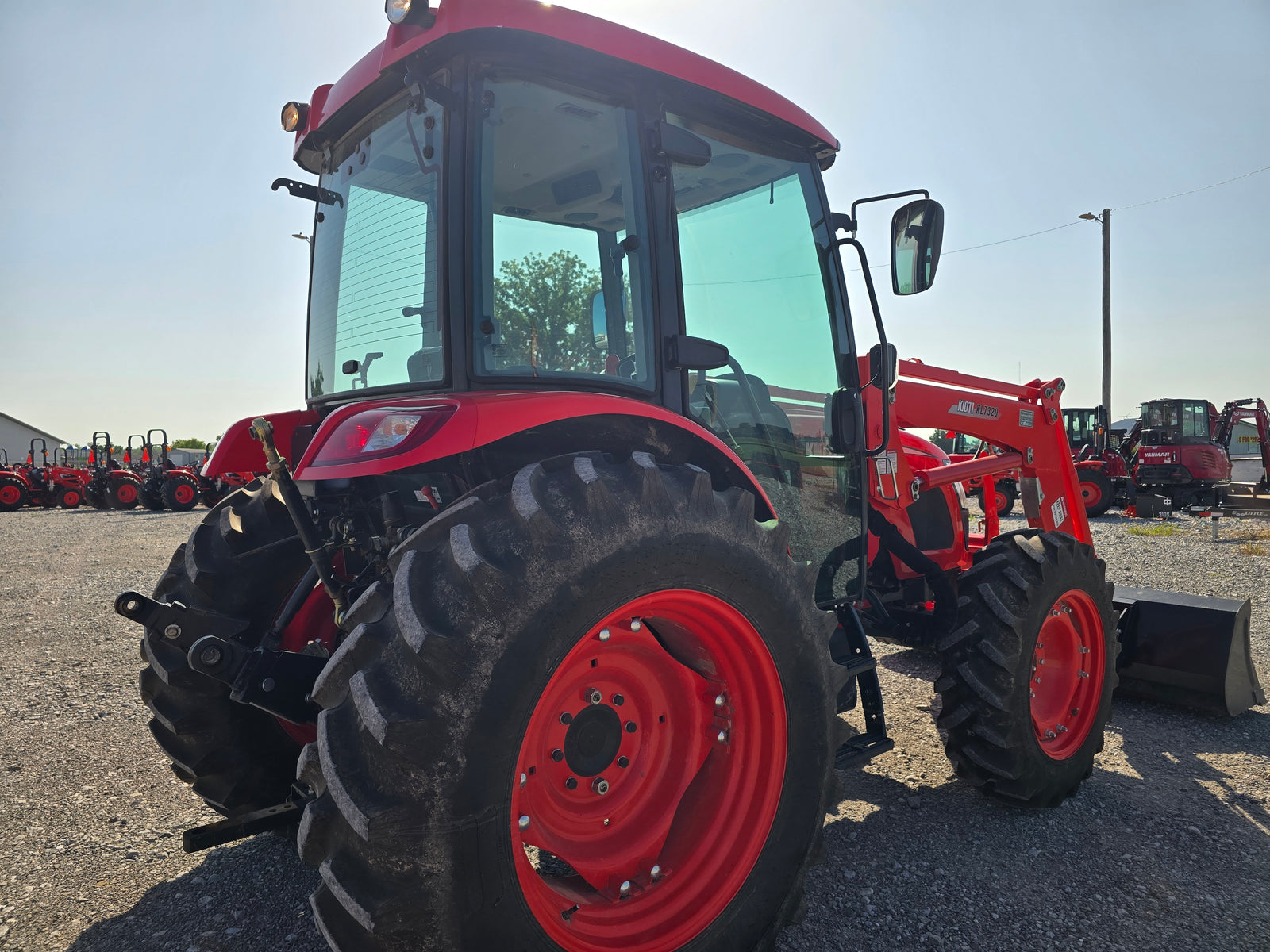 2022 KIOTI RX7320 - POWER SHUTTLE & CAB #6106420