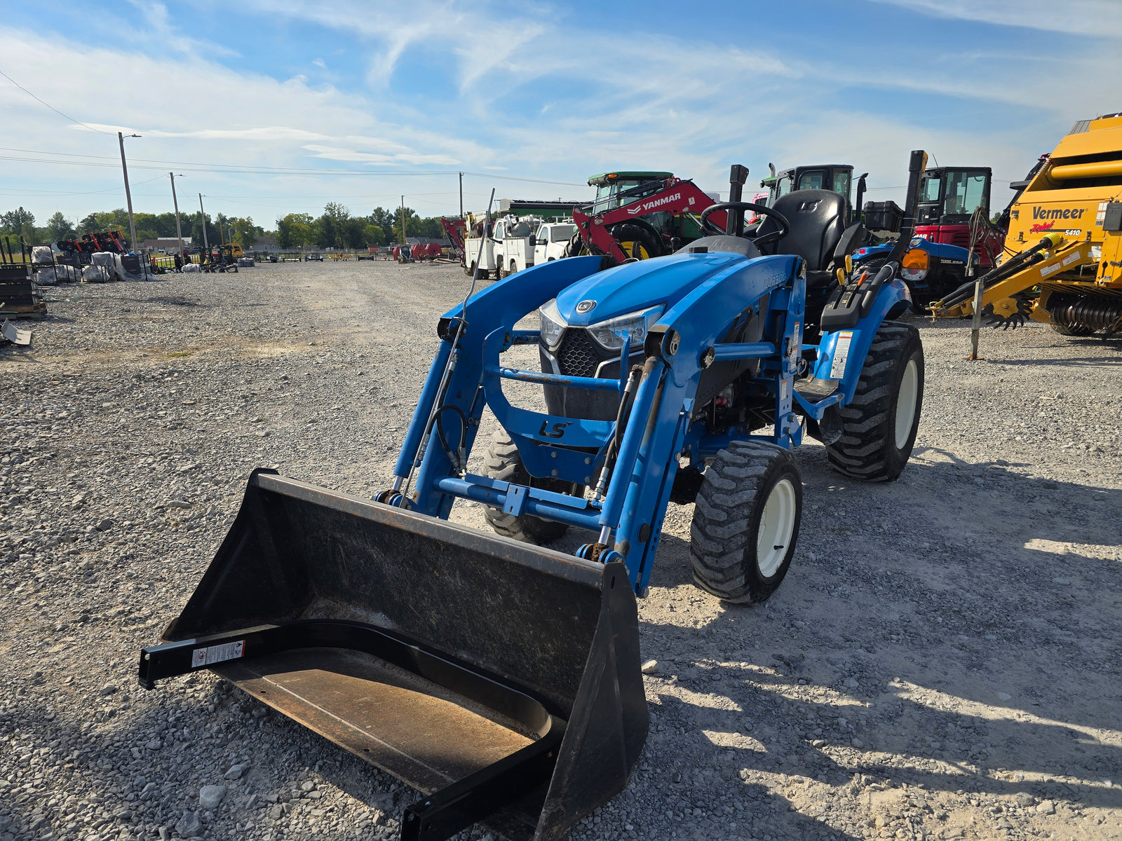 USED 2021 LS 225S - #6106068 - $14,000