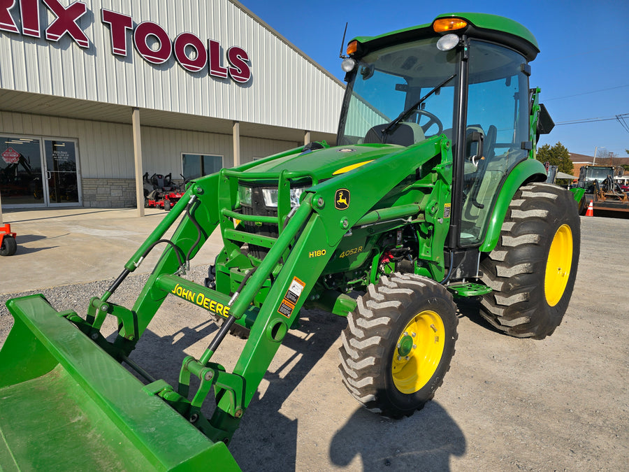 2023 JOHN DEERE 4052R - TRACTOR-LOADER-BACKHOE COMBO - SAME AS NEW!!