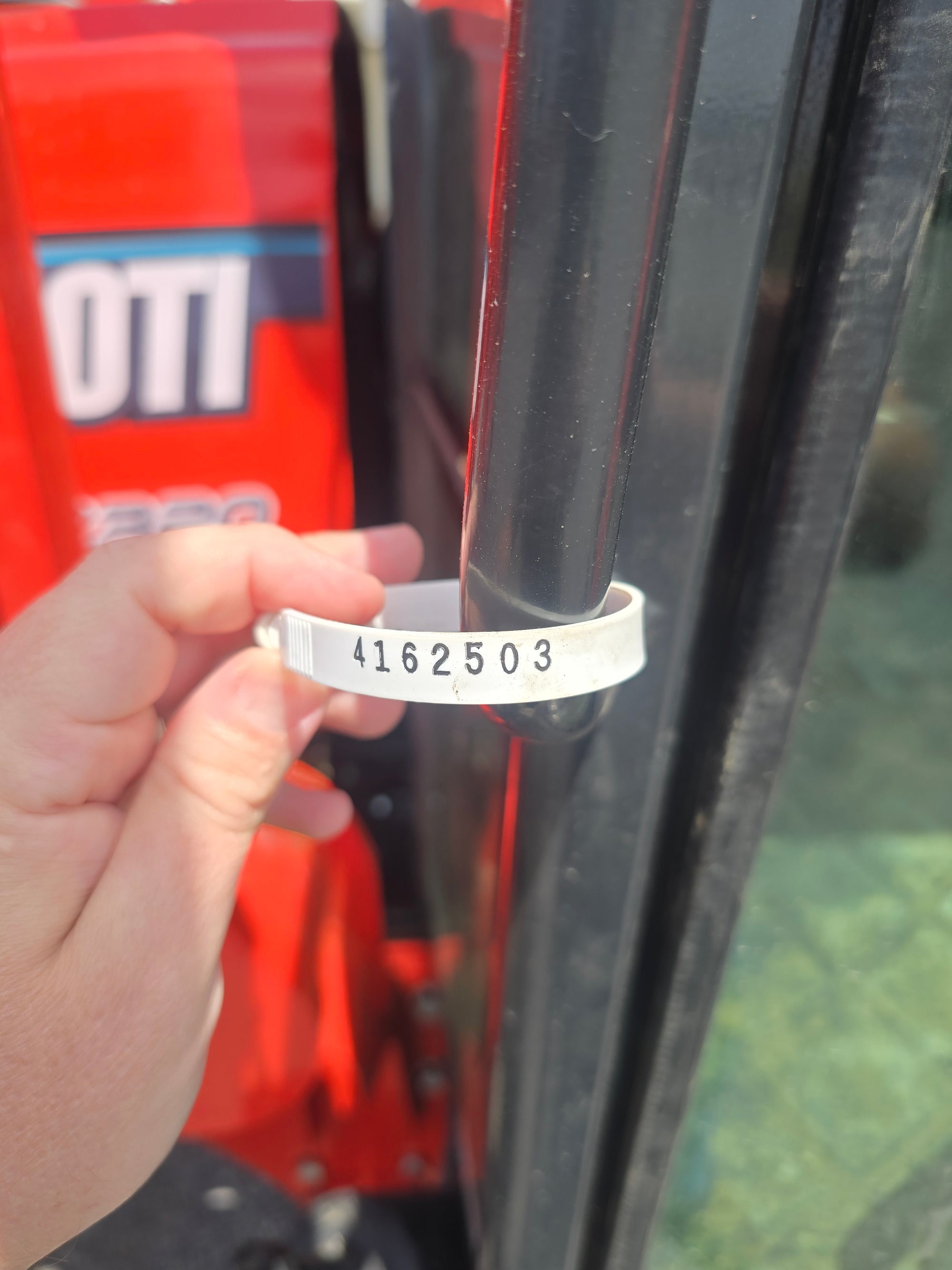 USED 2021 KIOTI RX7320 CAB WITH LOADER #4162503