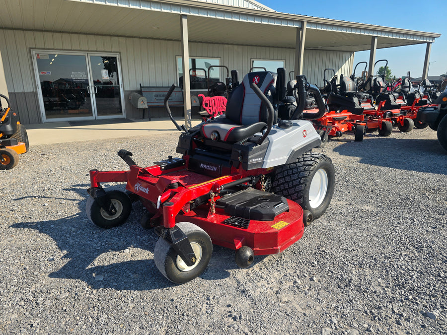 USED 2024 EXMARK RADIUS X-SERIES 60" LOW HOURS #4163169