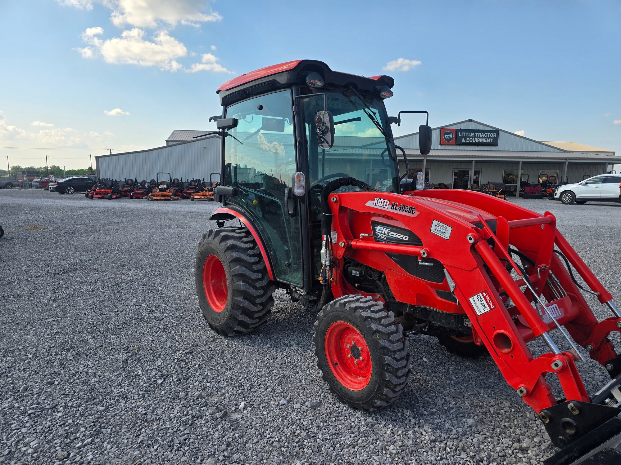 USED KIOTI CK2620SE CAB #6169843