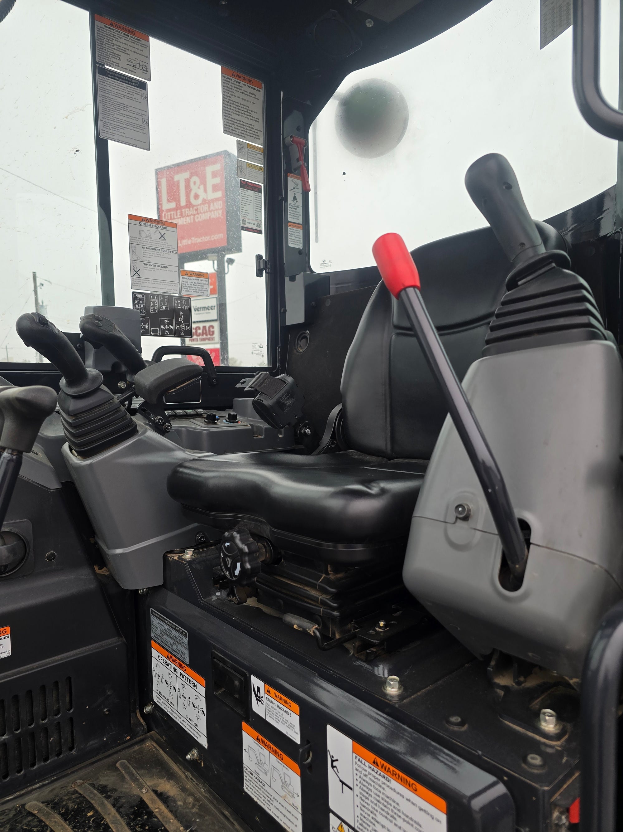 2022 YANMAR VIO-50 CAB WITH 4-WAY BLADE - LOW HOURS - #6169118