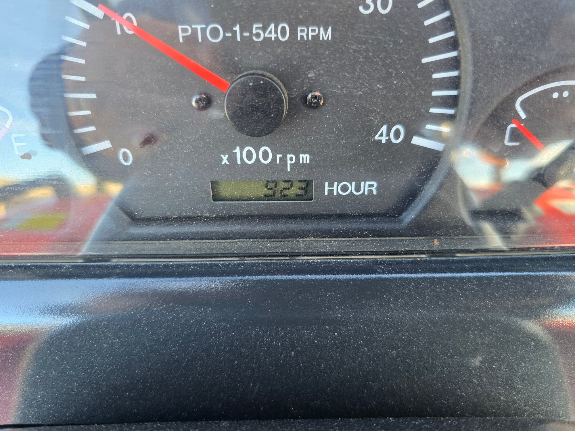 PENDING - USED 2012 KIOTI DK40SE HST WITH LOADER #6168567