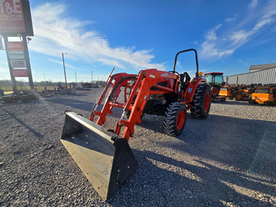 PENDING - USED 2012 KIOTI DK40SE HST WITH LOADER #6168567