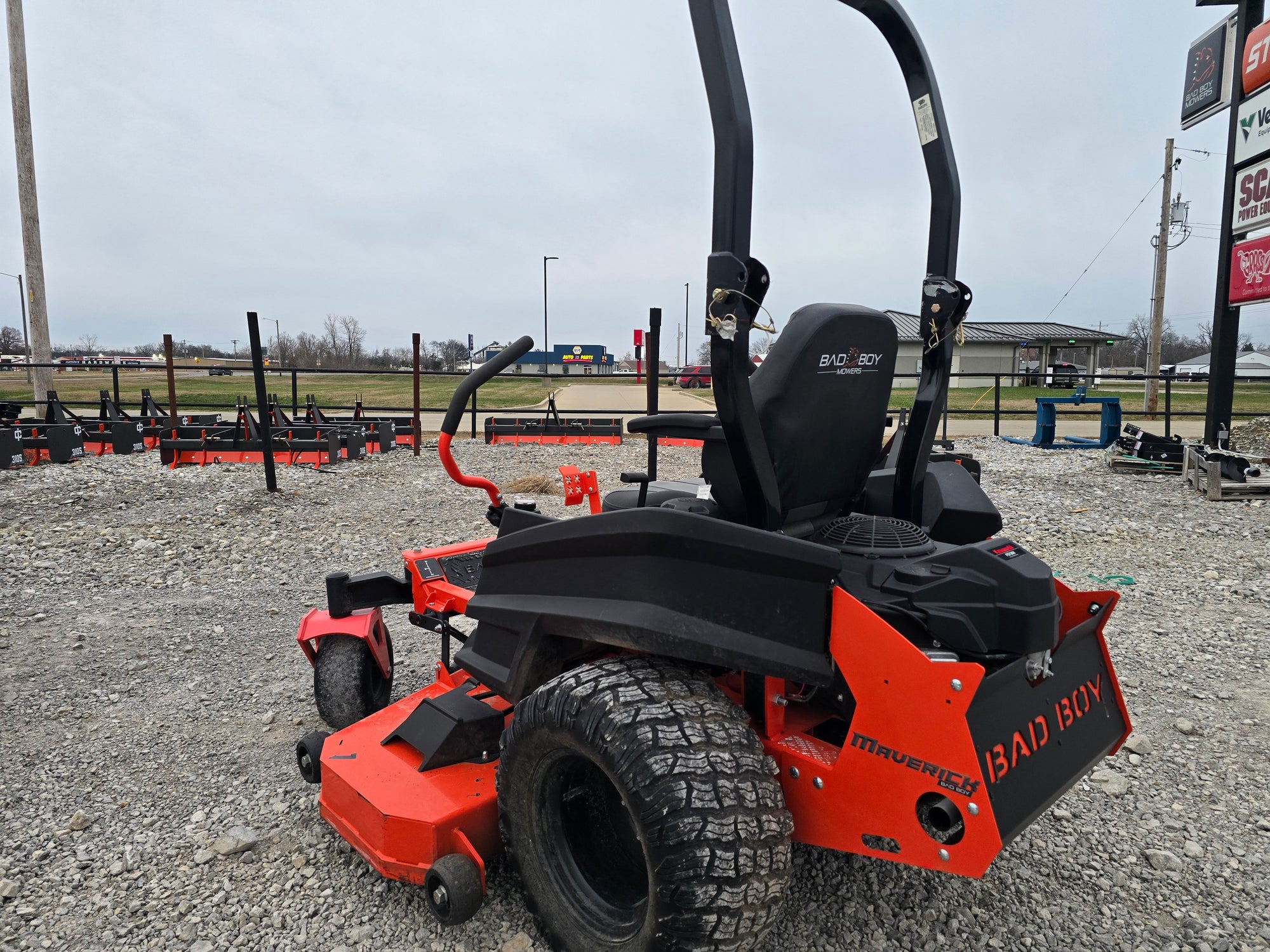 USED 2024 BAD BOY MAVERICK - 60" CUT - #6168545