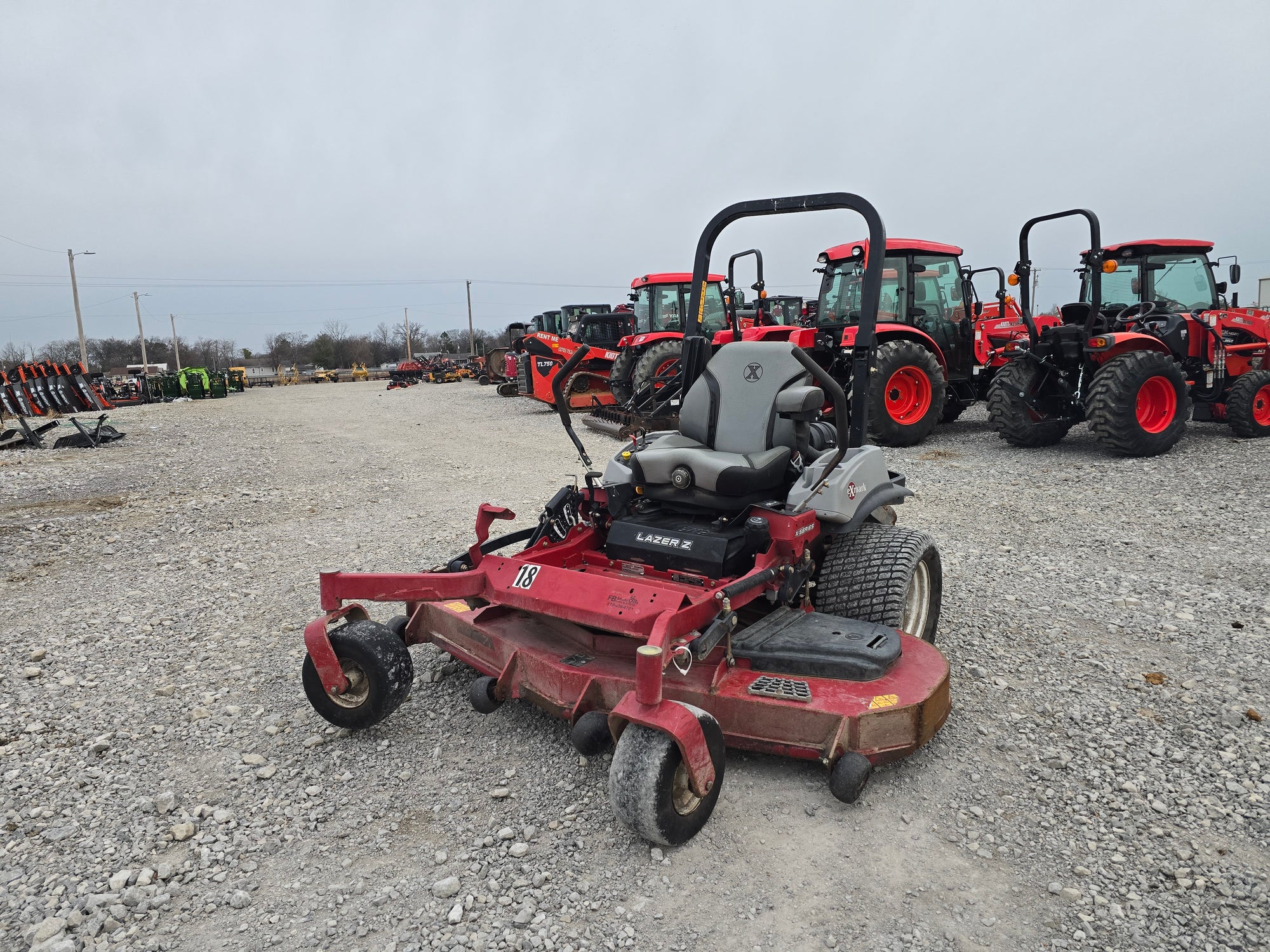 USED 2019 EXMARK LAZER Z X-SERIES #4162637