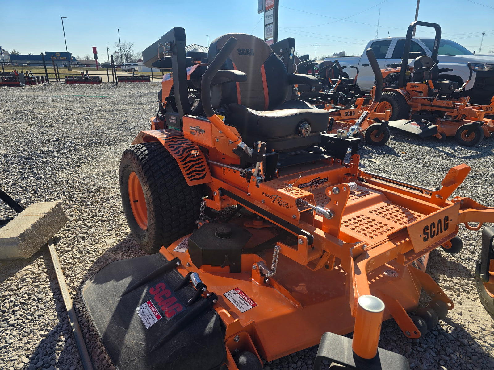 2025 SCAG TURF TIGER II - 72" - 31HP - SAME AS NEW - #6169111