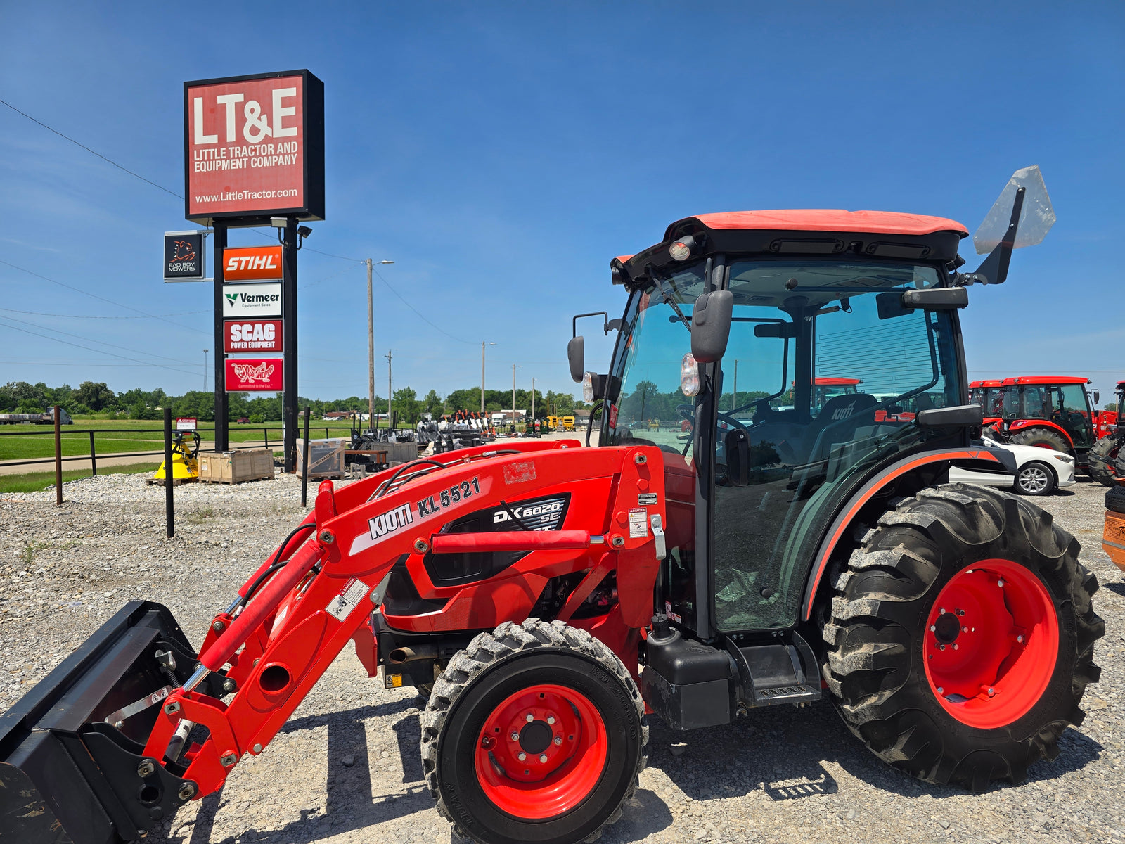 2023 KIOTI DK6020SE CAB & LOADER -
