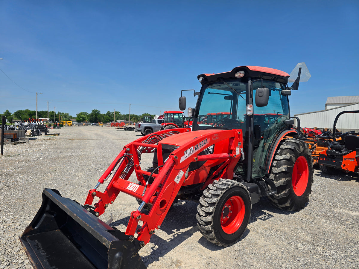 2023 KIOTI DK6020SE CAB & LOADER -