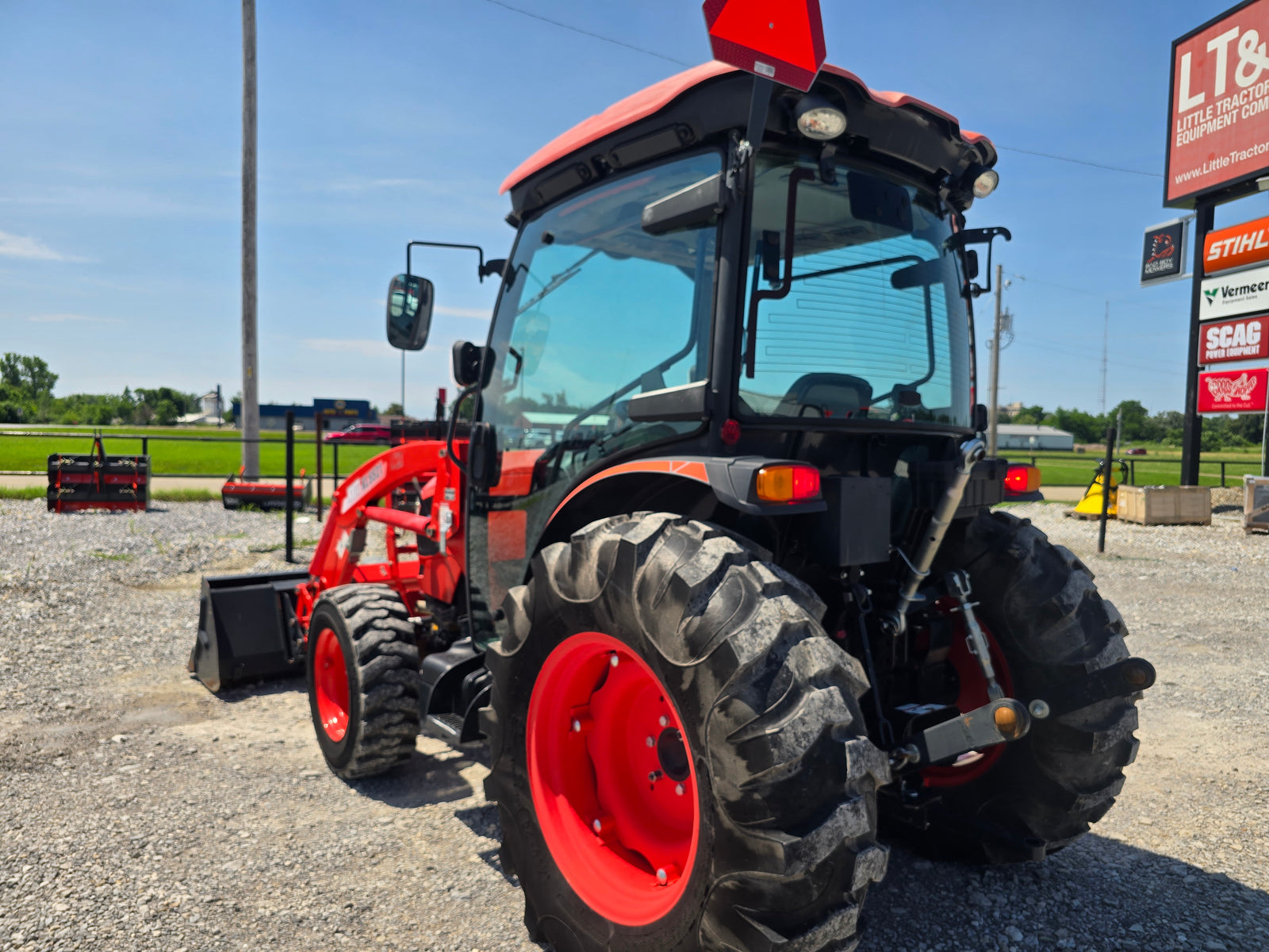 2023 KIOTI DK6020SE CAB & LOADER -