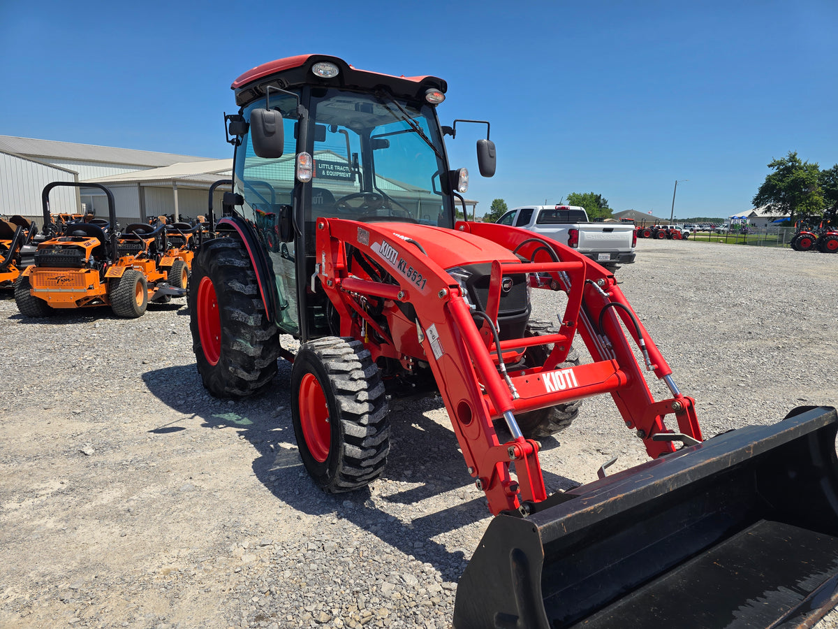 2023 KIOTI DK6020SE CAB & LOADER -