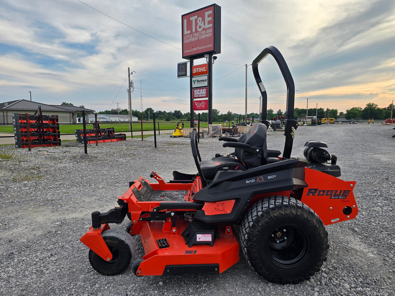 USED 2024 BAD BOY ROGUE-61 - #6106458