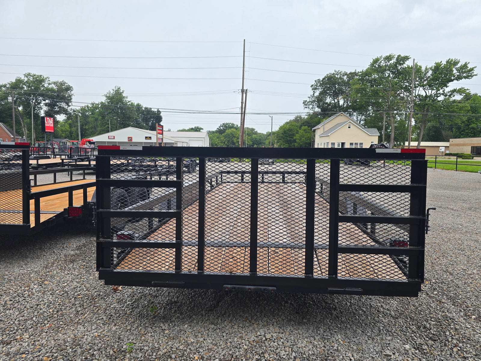 NEW L&O 61020 - 20FT UTILTIY TRAILER WITH GATE
