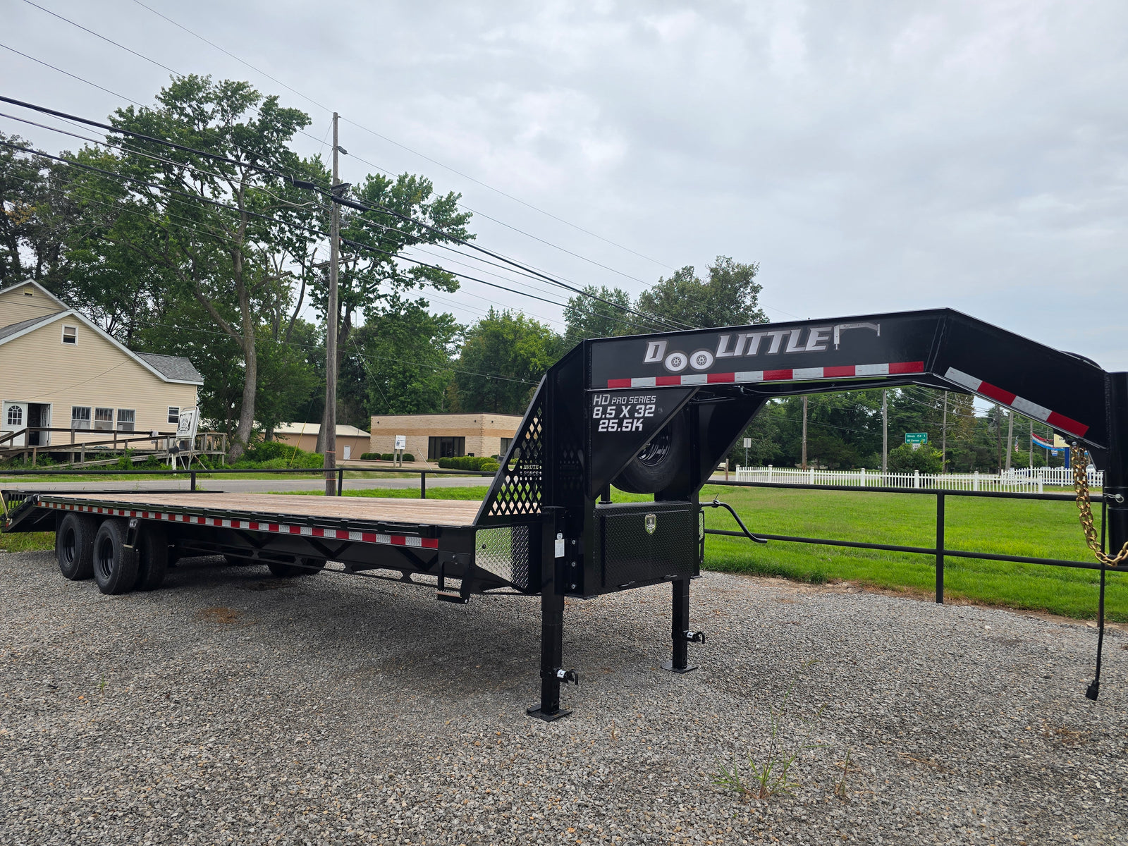 NEW DOOLITTLE HD PRO 32FT GOOSENECK 25.5K