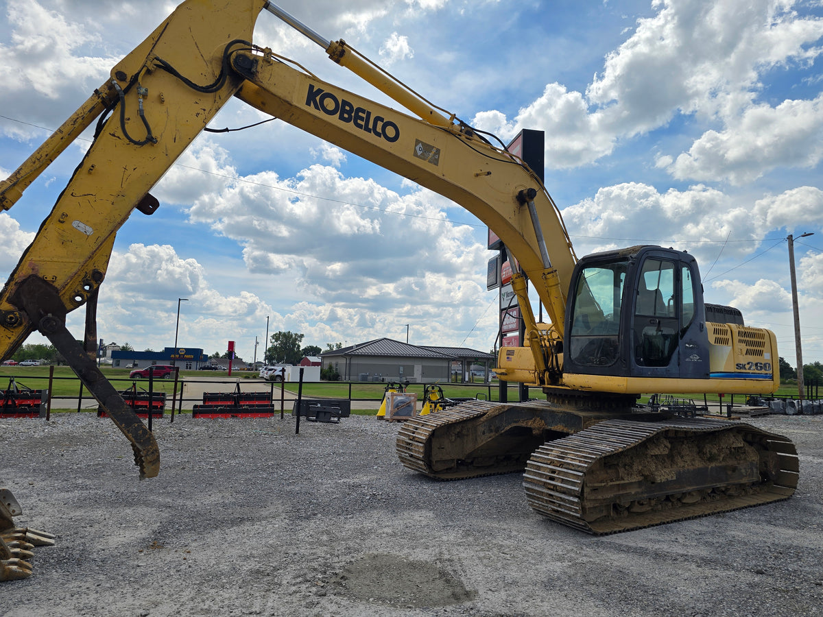 2016 KOBELCO SK260LC - $61,000