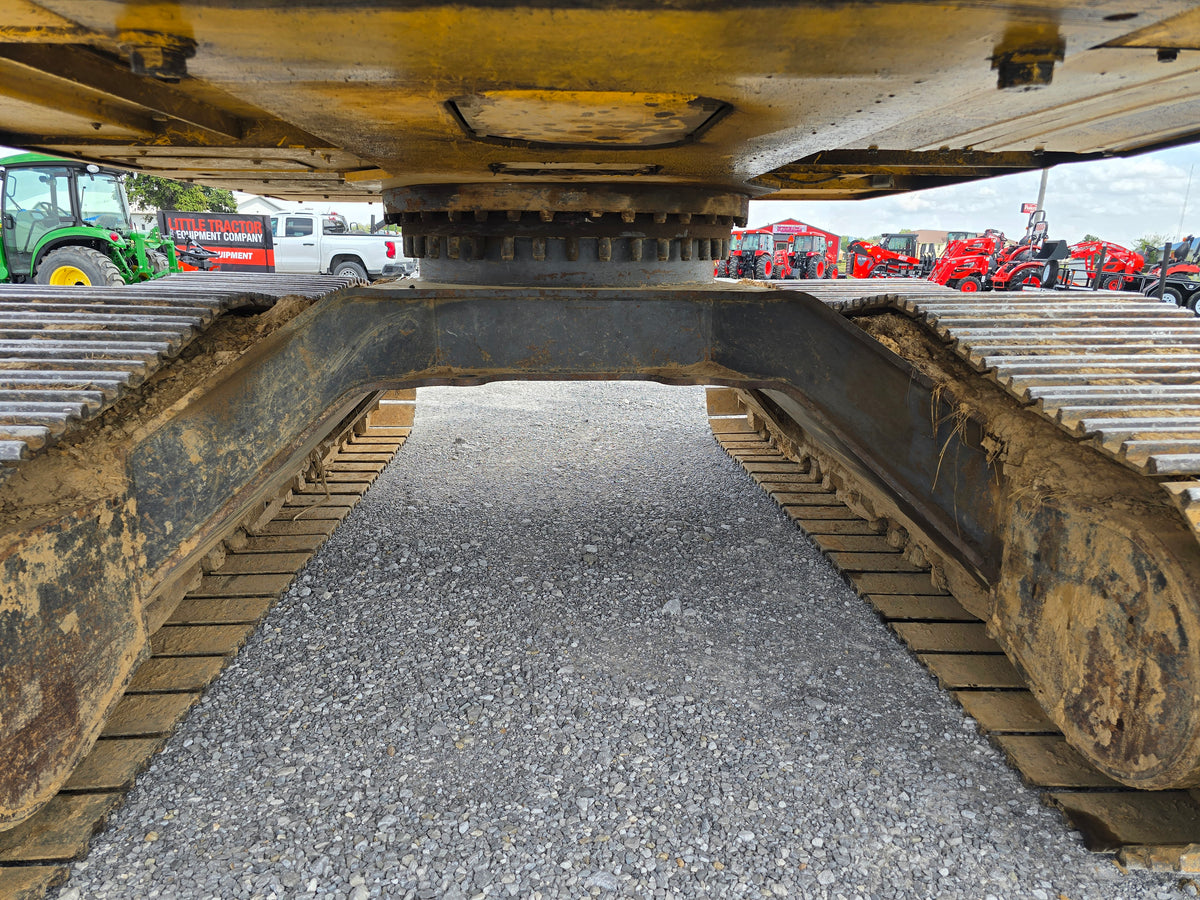 2016 KOBELCO SK260LC - $61,000