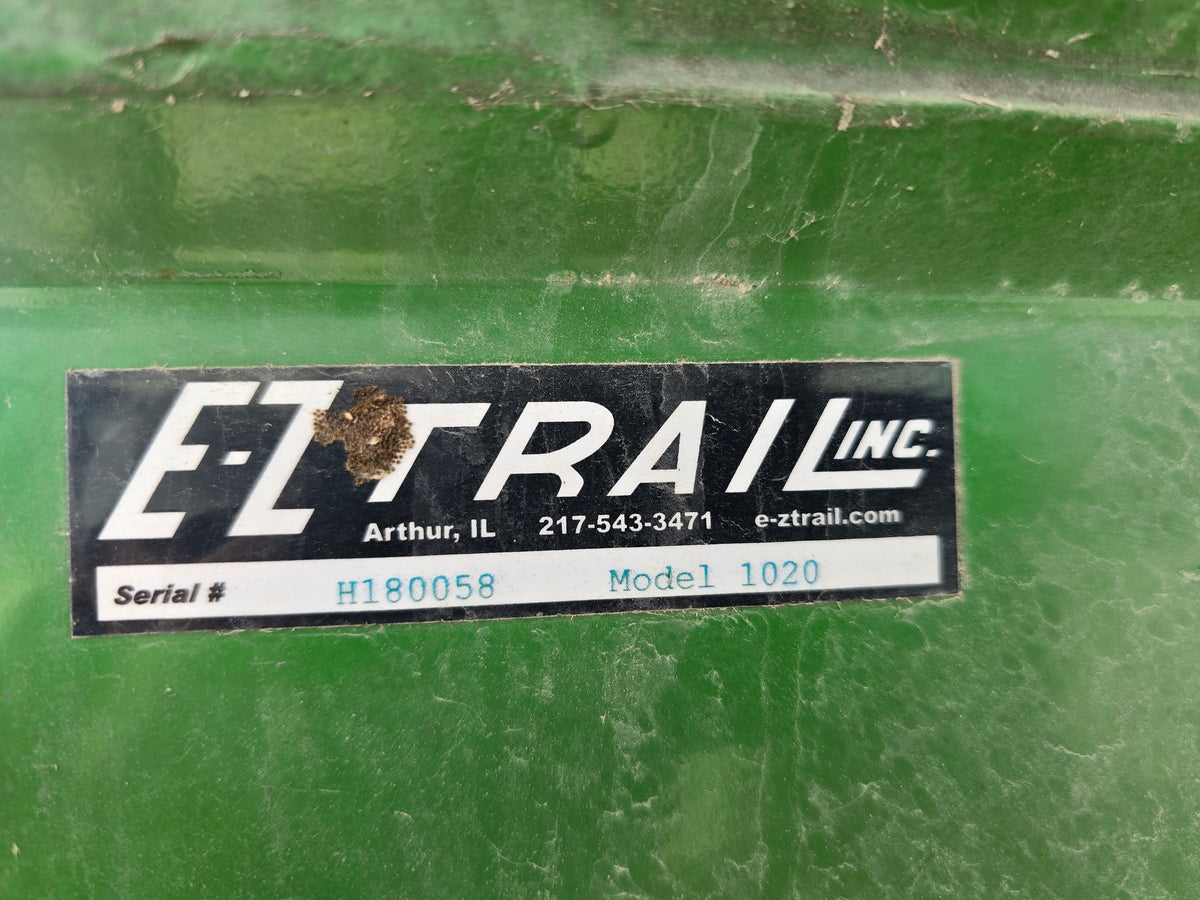 USED 2018 EZ-TRAIL 1020 GRAIN CART - $32,000
