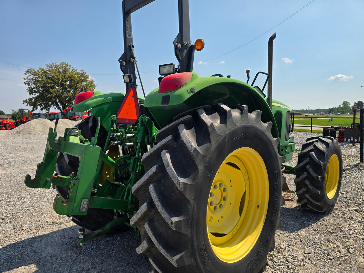 USED 2007 JOHN DEERE 6415 OPEN STATION TRACTOR