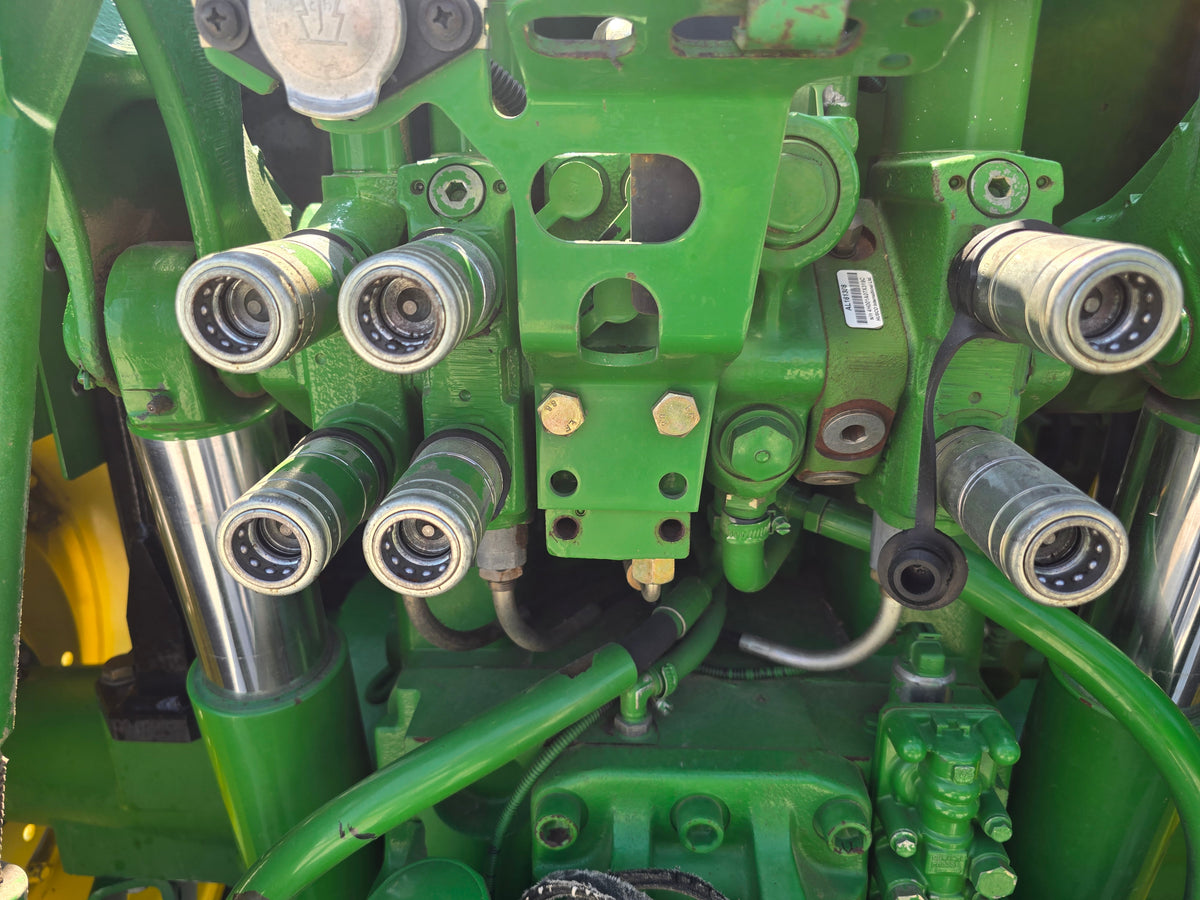 USED 2007 JOHN DEERE 6415 OPEN STATION TRACTOR - $31,850