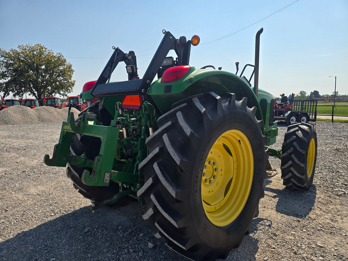 USED 2007 JOHN DEERE 6415 OPEN STATION TRACTOR - $31,850