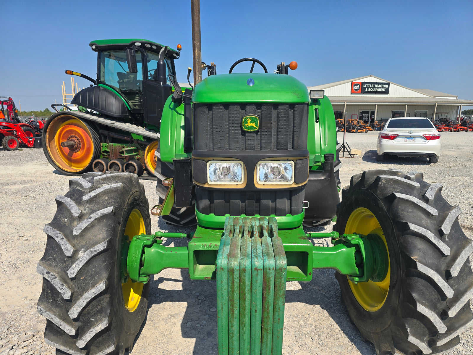 USED 2007 JOHN DEERE 6415 OPEN STATION TRACTOR - $31,850