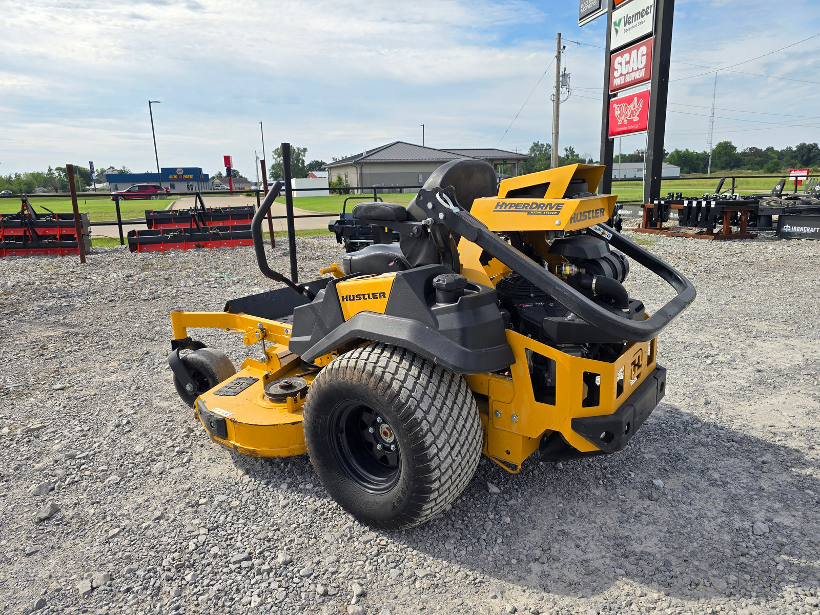 2025 HUSTLER HYPERDRIVE - 38.5HP KAW - #6106059 $11,900