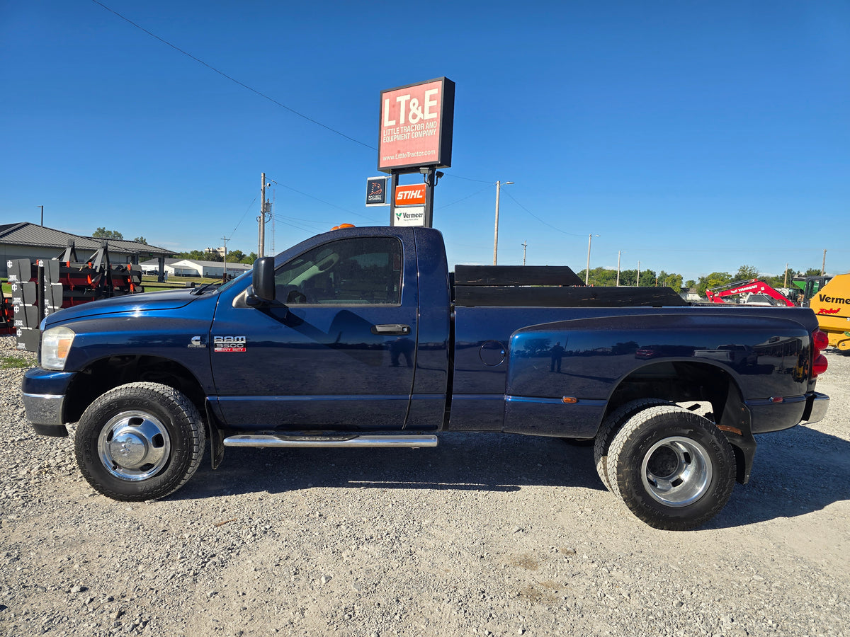 2008 RAM 3500HD DUALLY - $23,500