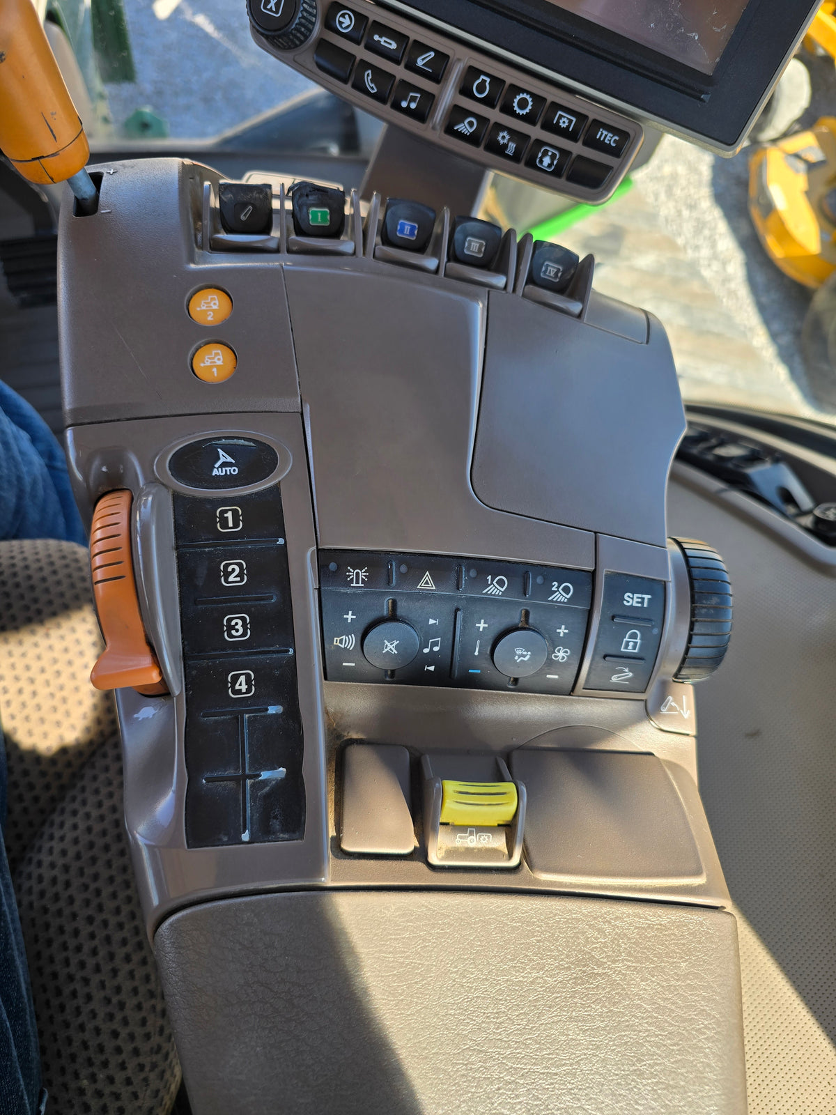 USED 2019 JOHN DEERE 8345 RT - $119,500