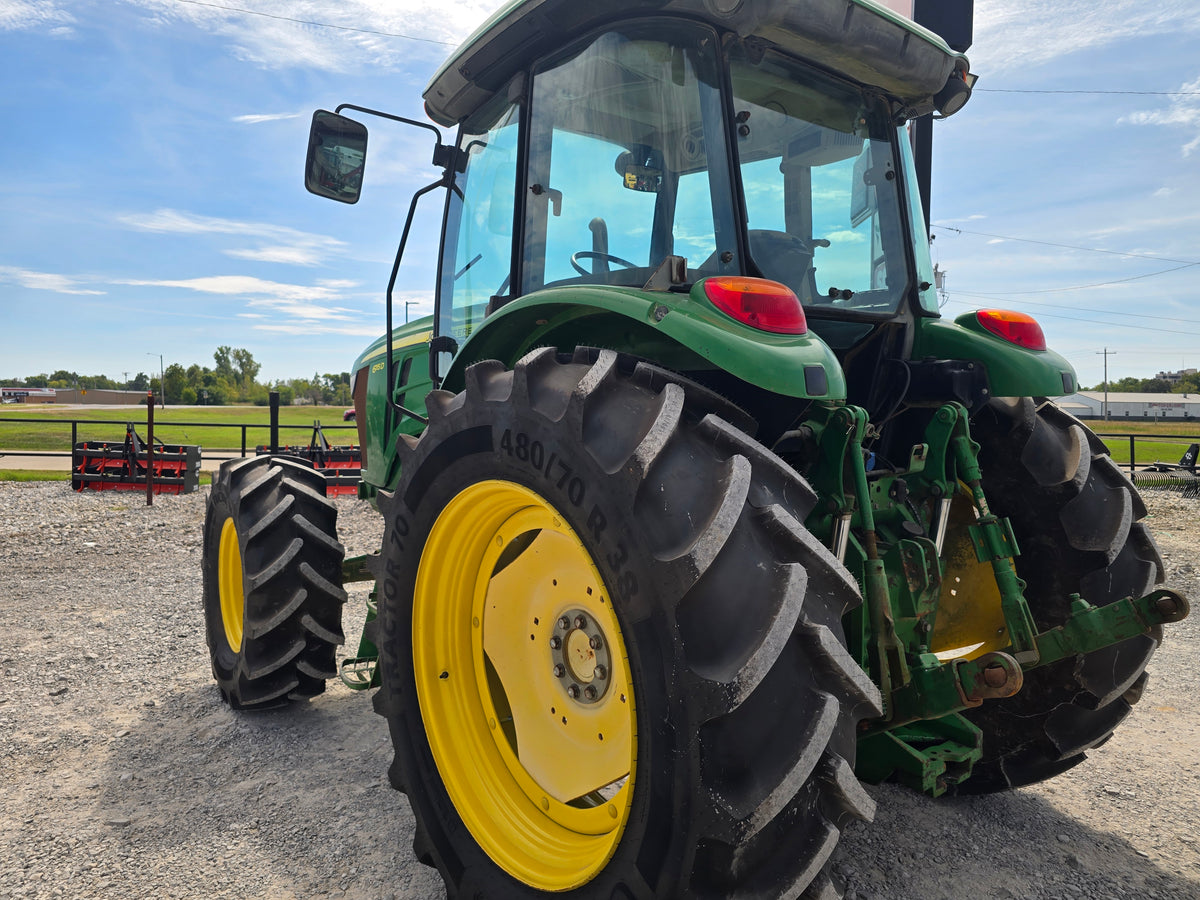USED 2014 JOHN DEERE 6115D CAB TRACTOR - $32500
