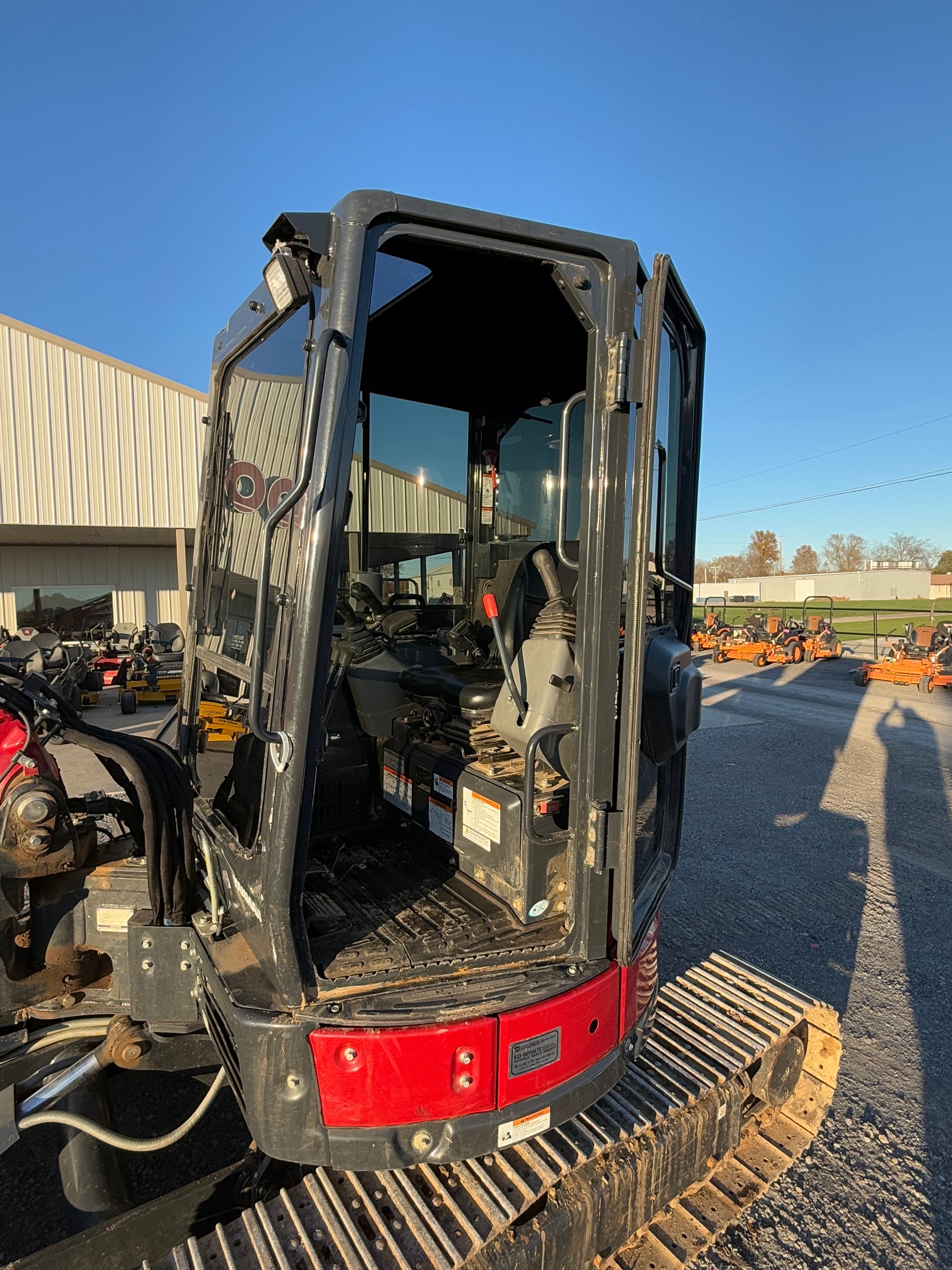 USED 2022 YANMAR VIO-50 CAB - 4-WAY ANGLE BLADE #4162624