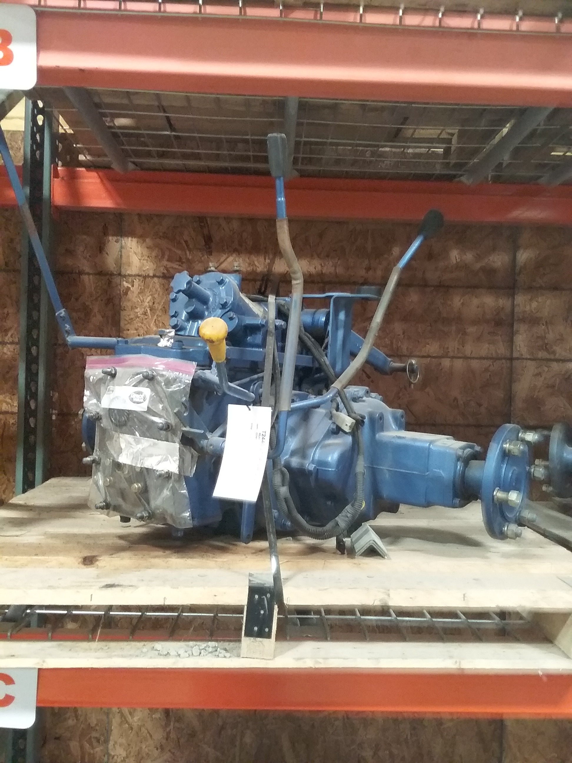 KIOTI LK3052 COMPLETE REAR AXLE ASSY