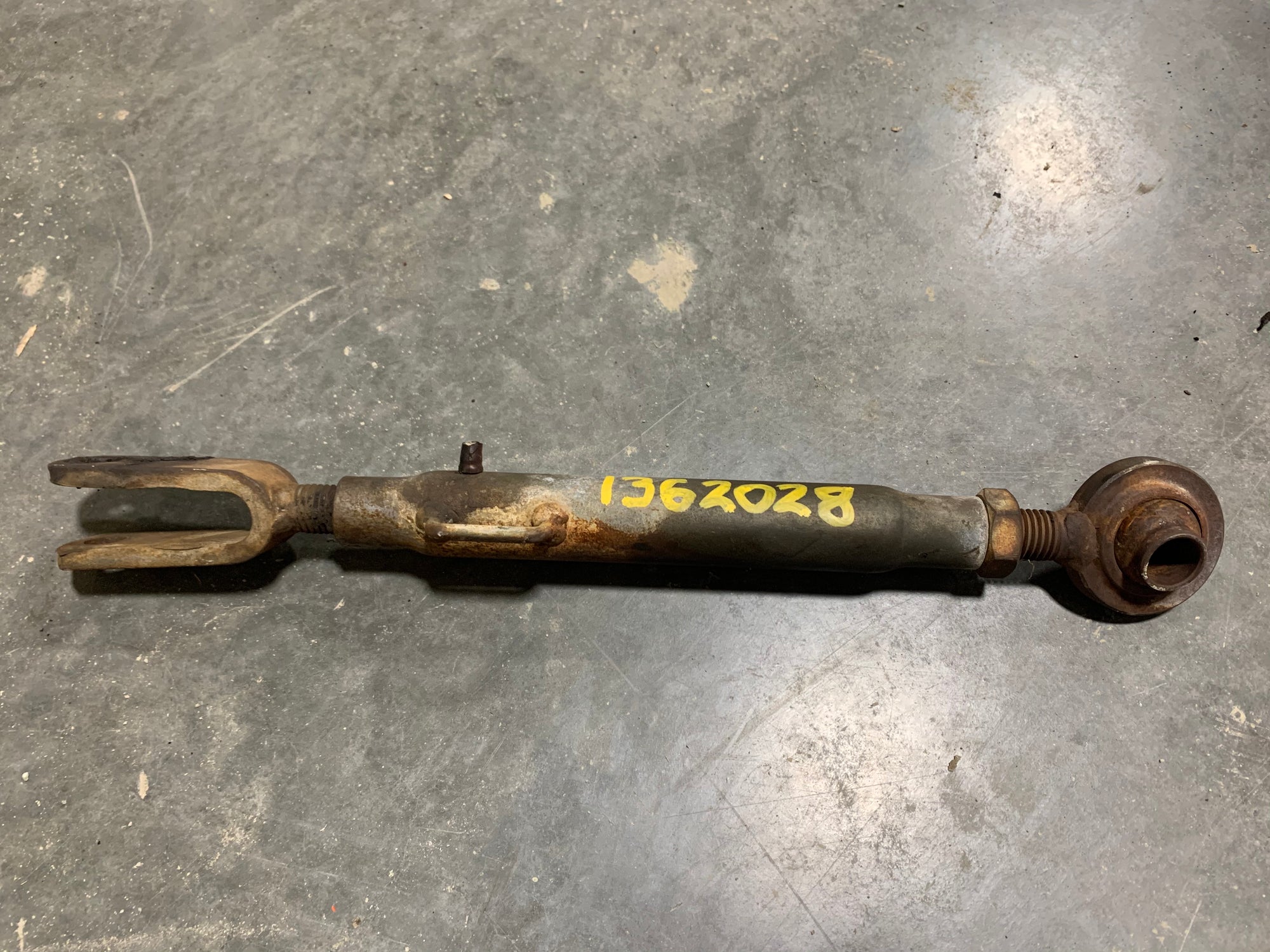 KIOTI CK20 RH LIFT ROD ASSY