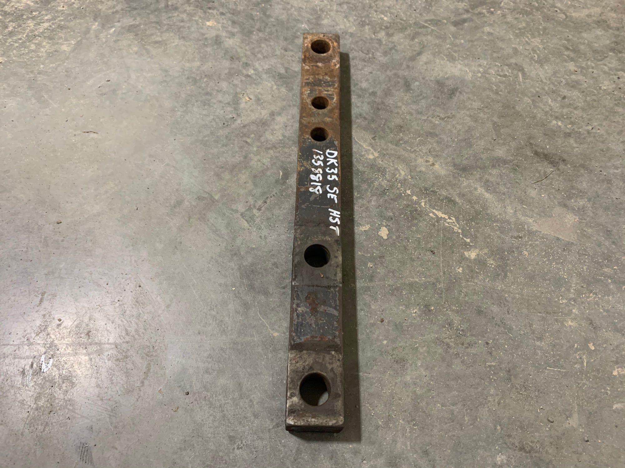 KIOTI DK35SE HST DRAW BAR