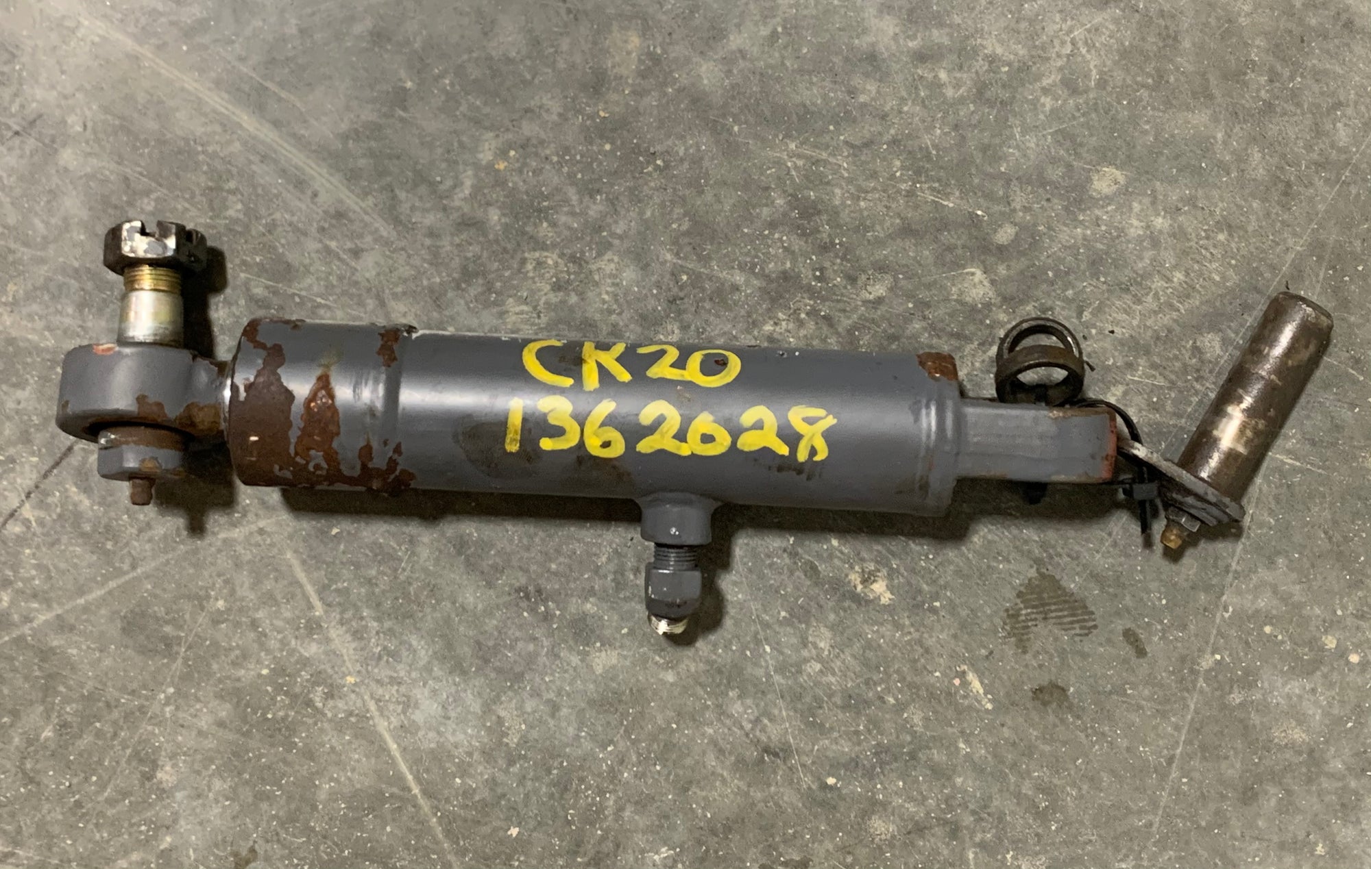 KIOTI CK20 STEERING CYLINDER